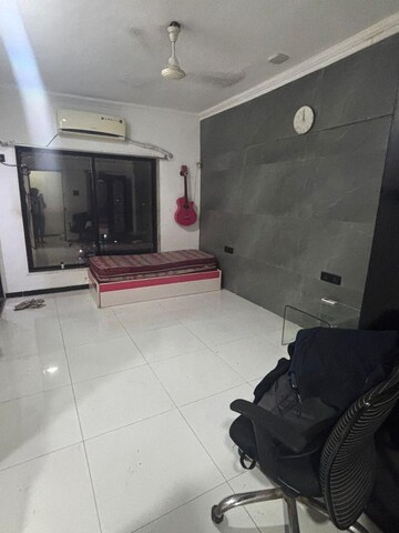 1 RK Apartment For Rent in Royal Palms Piccadilly Condos, Goregaon East