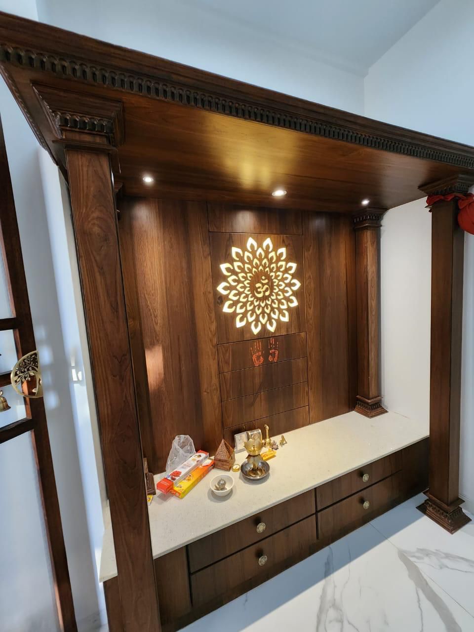 4 BHK + Pooja Room,Servant Room,Study Room,Extra Room Apartment For Rent in Lohia Unika