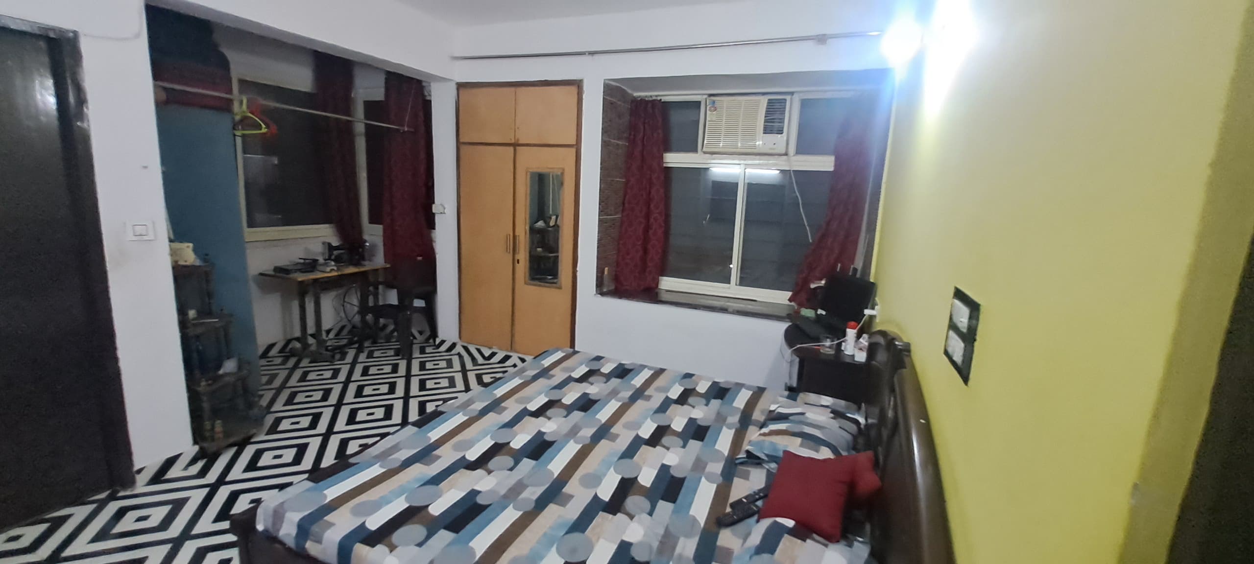 3 BHK Apartment For Sale in Nimbus Express Park View