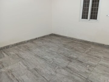 Room in 3 BHK Independent House at Sector 12 – for Rent