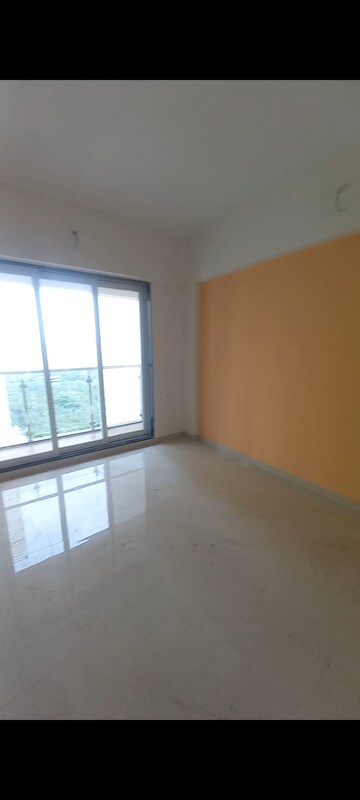 Room in 2 BHK Apartment at Mahavir Square, Manpada – for Rent