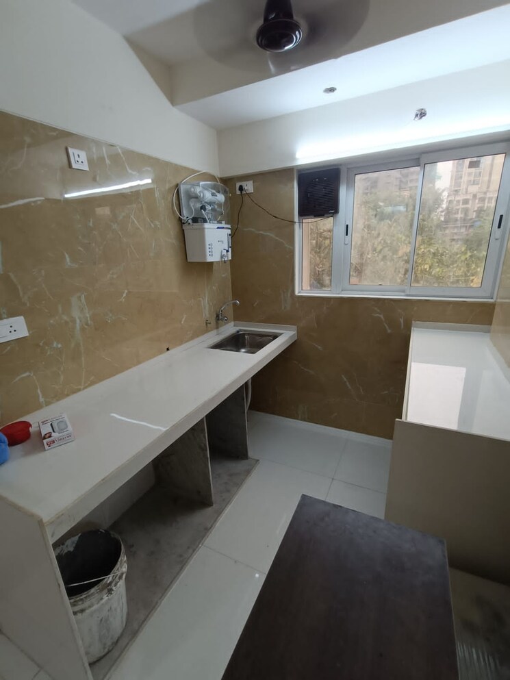 Team Area, kurla east Pg For Boys & Girls In Kurla East 9046802