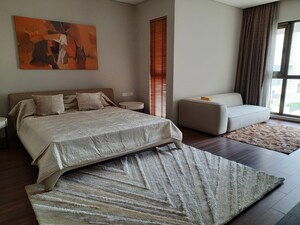 Bedroom in 5 BHK Apartment at Panchshil One North, Magarpatta City – for Sale