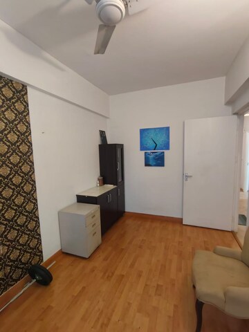 Bedroom in 2 BHK Apartment at The Retreat Gurgaon, Sector 41 – for Rent