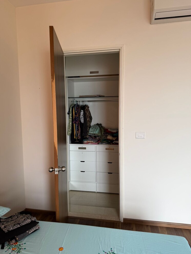 undefined, l-t-crescent-bay-t2 2 Bedroom 788 Sq.Ft. Apartment In Parel Mumbai 9046829