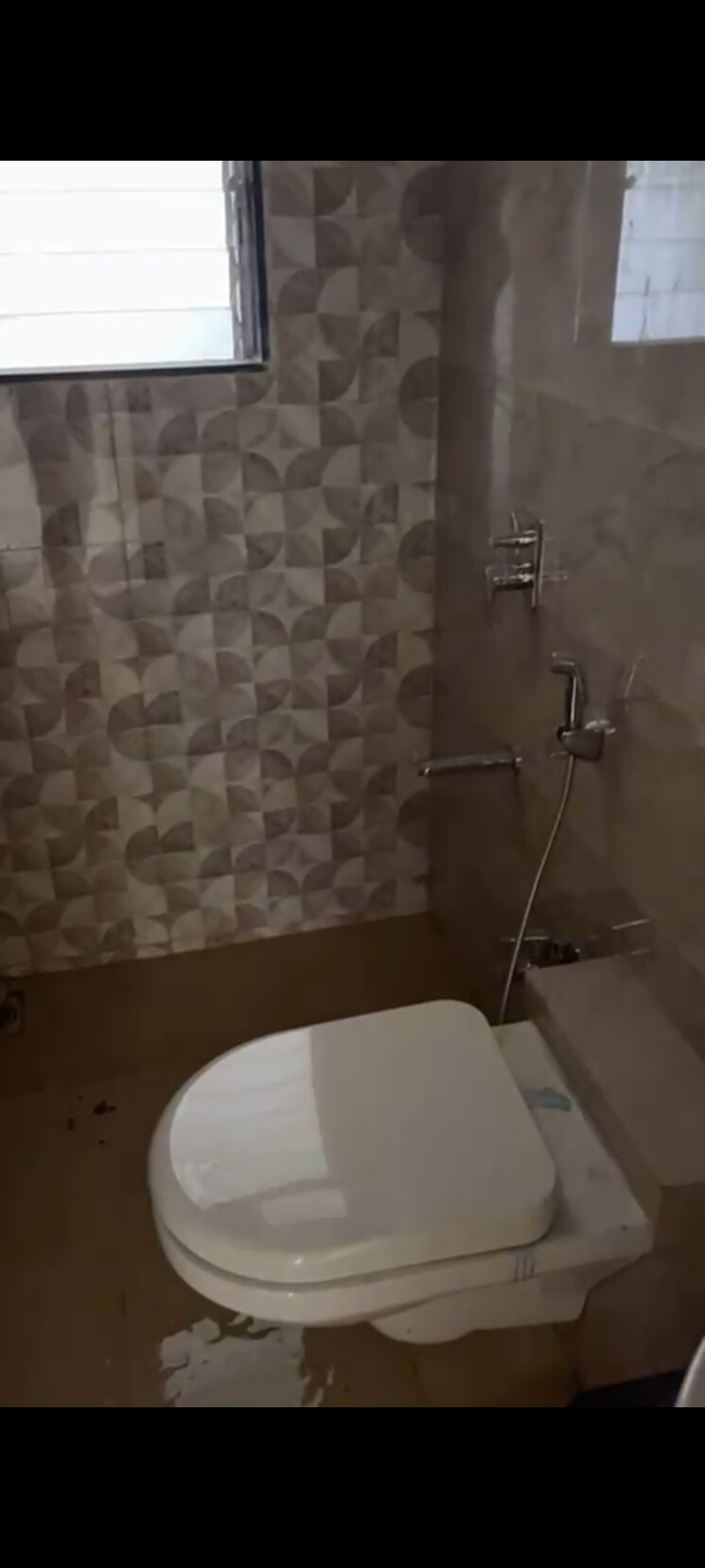 Bathroom, mahavir-square 3 Bedroom 997 Sq.Ft. Apartment In Manpada Thane 9046839