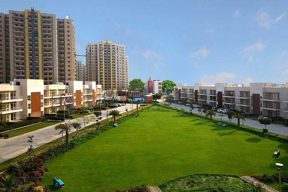 4 BHK + Extra Room Apartment For Rent in Rps Palms