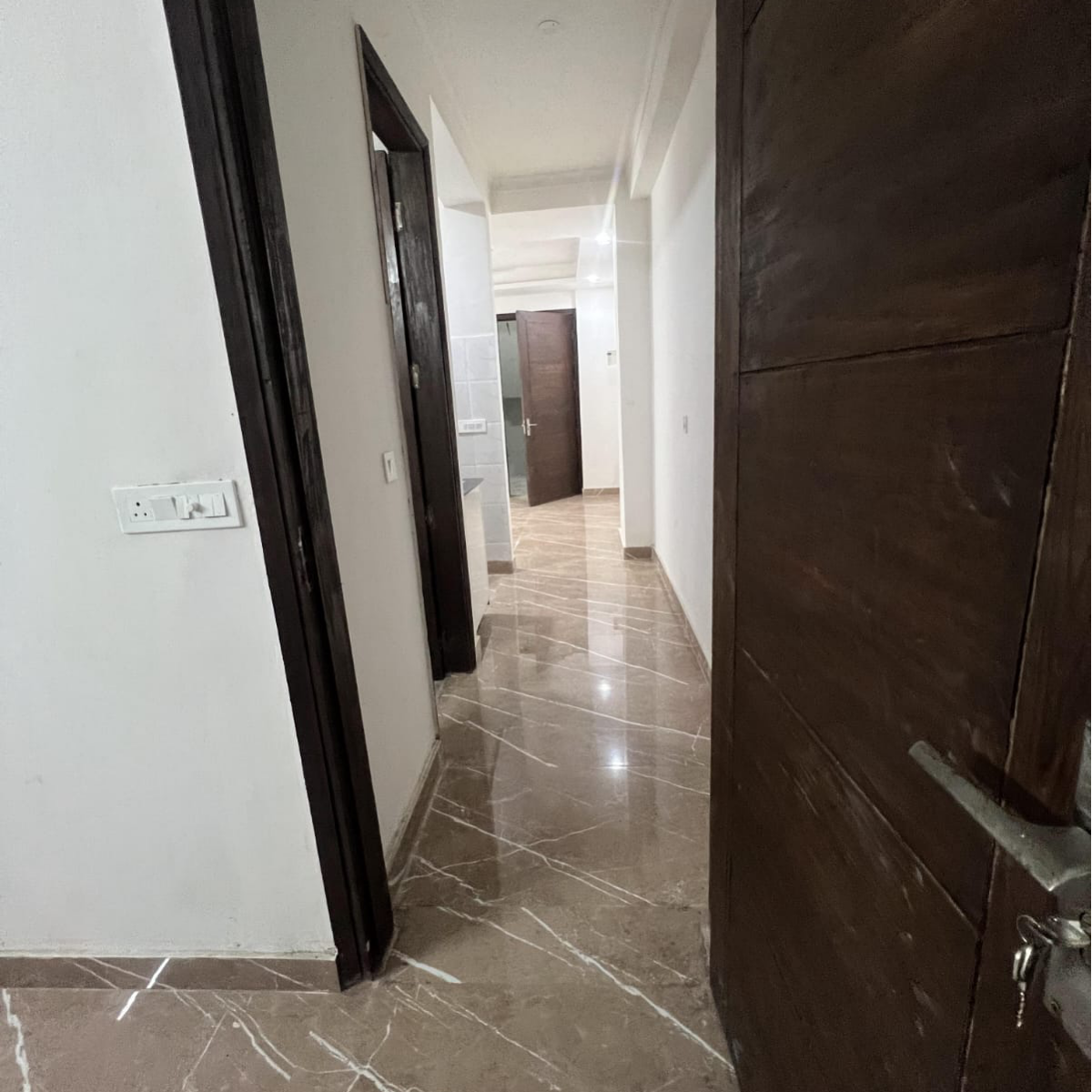 1 BHK + Servant Room Builder Floor For Rent in Saket