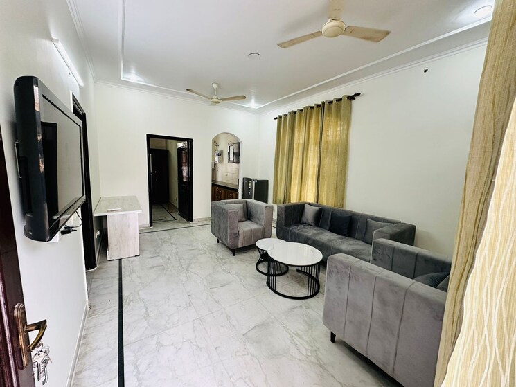 Bedroom, sector 46 2 Bedroom 163 Sq.Yd. Builder Floor In Sector 46 Gurgaon 9046882