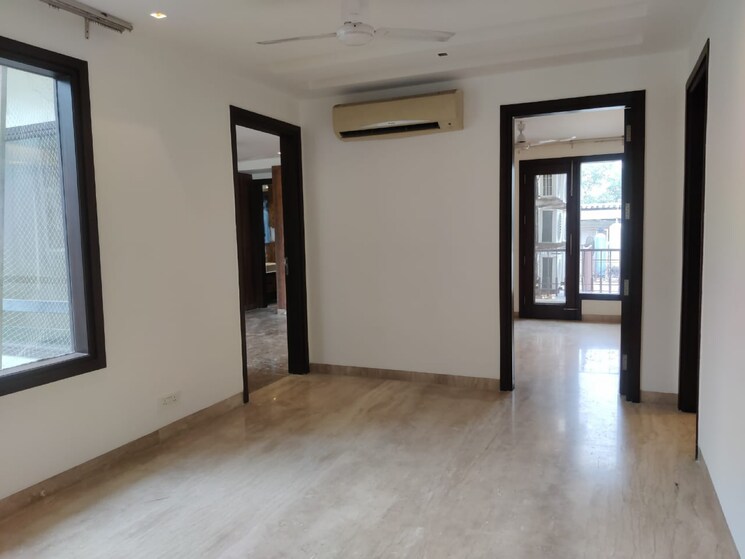 Room, anand niketan 4 Bedroom 400 Sq.Yd. Builder Floor In Anand Niketan Delhi 9046884