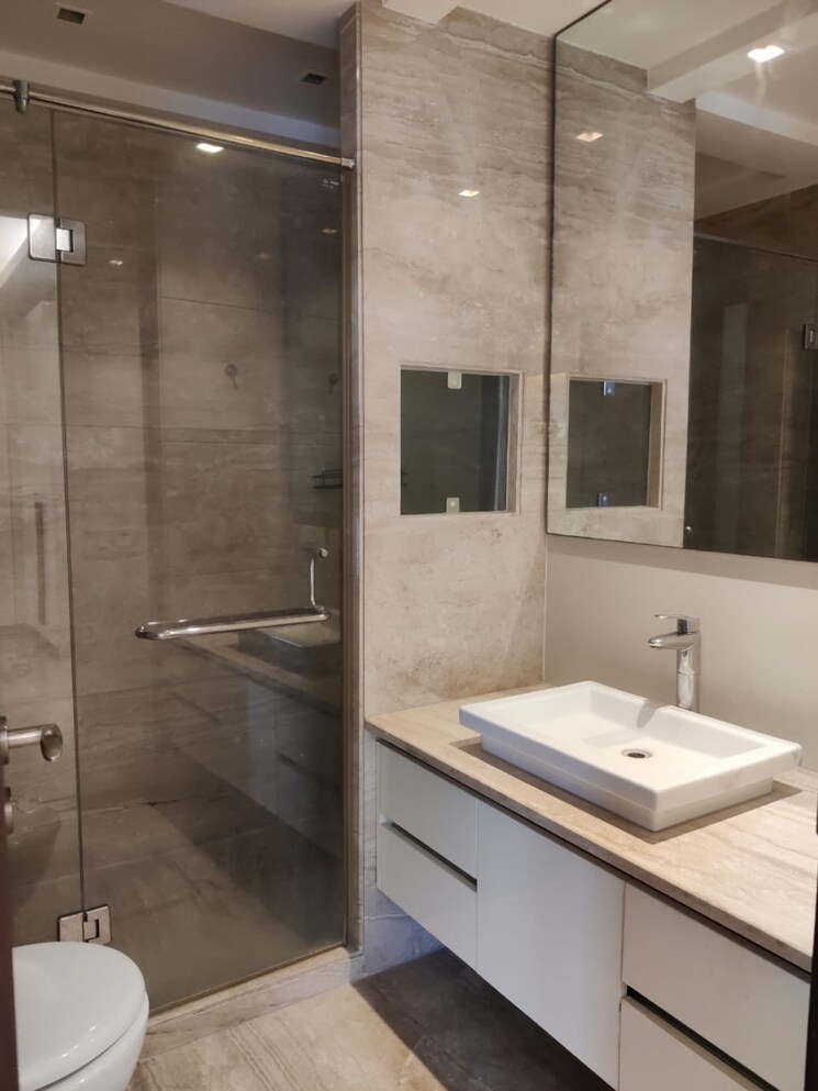 Bathroom, anand niketan 4 Bedroom 400 Sq.Yd. Builder Floor In Anand Niketan Delhi 9046884