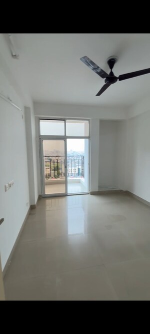 Room in 2 BHK Apartment at Nirala Aspire, Sector 16 Greater Noida – for Sale