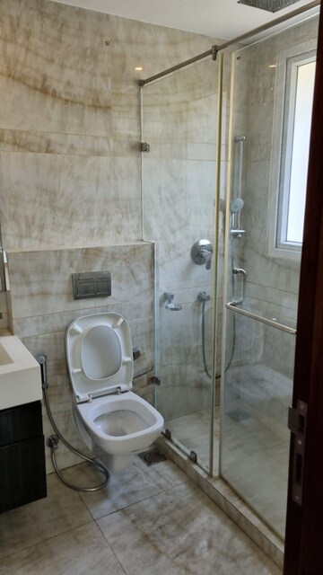 Bathroom in 4 BHK Builder Floor at Boutique Residential Apartments A1 313, Safdarjung Enclave – for Rent