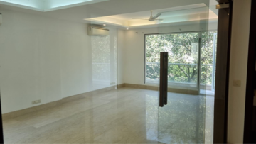 Room in 4 BHK Builder Floor at Boutique Residential Apartments A1 313, Safdarjung Enclave – for Rent