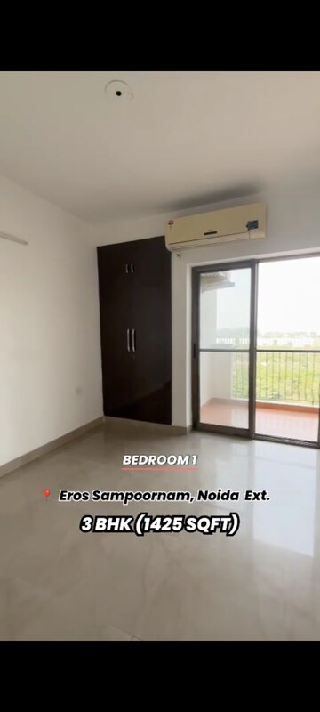 Room in 3 BHK Apartment at Eros Sampoornam, Sector 2 Greater Noida – for Sale
