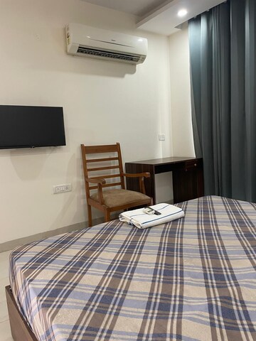 Bedroom in 3 BHK Builder Floor at Unitech South City II, Sector 50 – for Rent