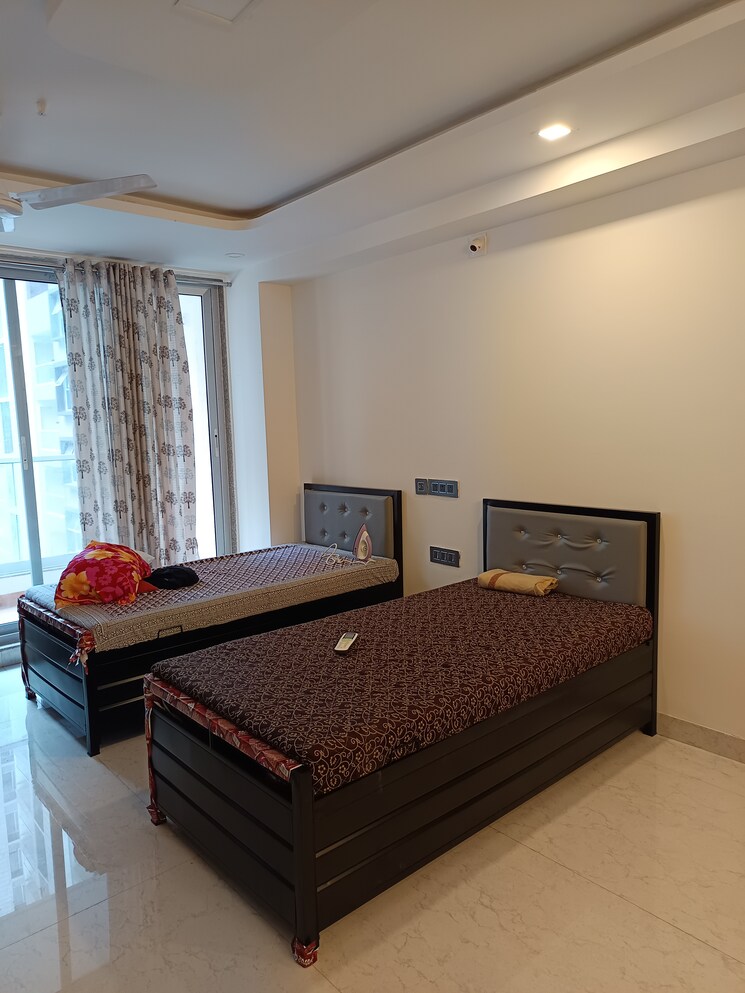 Bedroom, powai Pg For Boys & Girls In Powai 9046936
