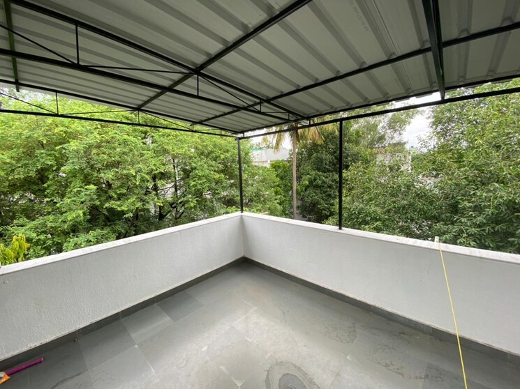 Balcony, deccan gymkhana 2 Bedroom 1100 Sq.Ft. Apartment In Deccan Gymkhana Pune 9046939