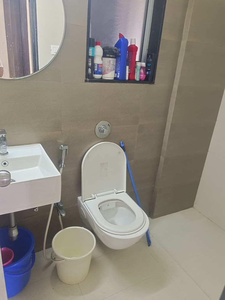 Bathroom, ashar-metro-towers 2.5 Bedroom 1050 Sq.Ft. Apartment In Vartak Nagar Thane 9046960