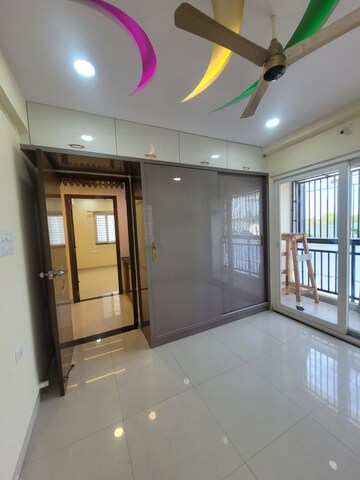 Room in 2 BHK Apartment at SMR Vinay Iconia Phase II, Kondapur – for Sale