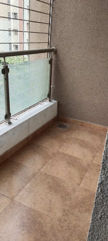 Room in 2 BHK Apartment at Baner – for Rent