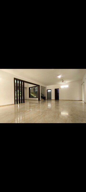 Room in 4 BHK Villa at Rajapushpa Open Skies, Kokapet – for Rent