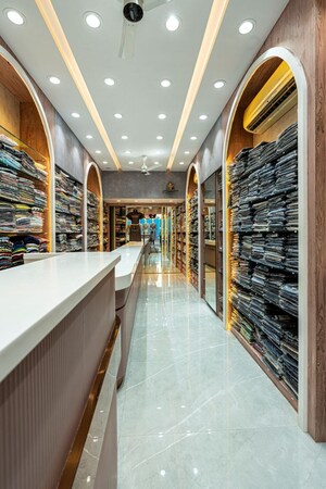  Shop For Sale in Bhutani Avenue 133, Sector 133