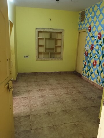 Room in 2 BHK Builder Floor at Rt Nagar – for Rent