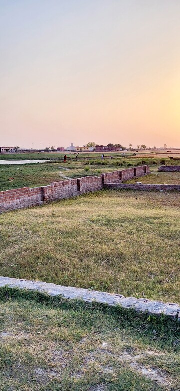 Plot Area in  Plot at Sonbarsa – for Sale