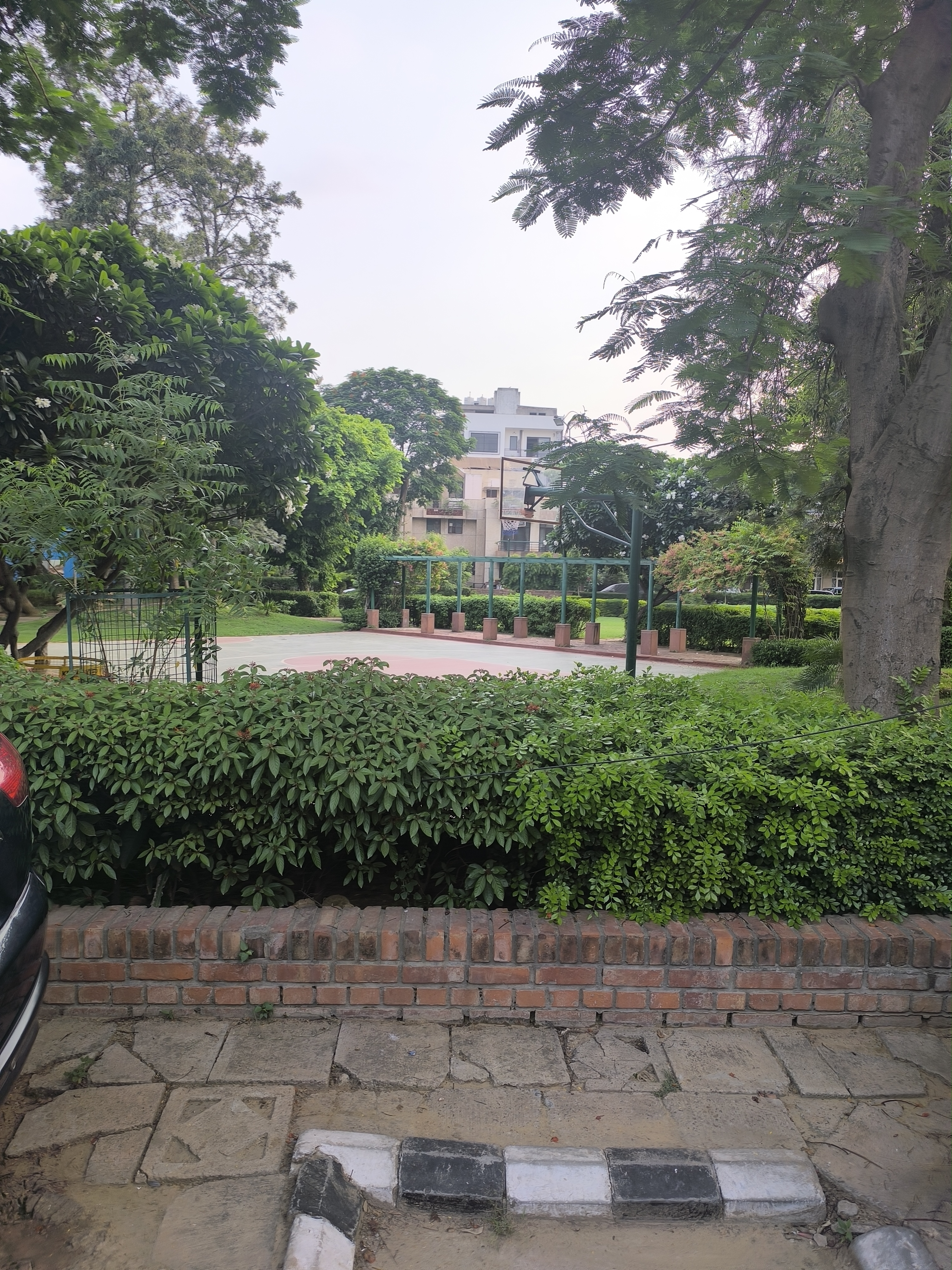 Plot For Sale in Unitech Deerwood Chase