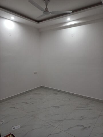 Living Room in 2 BHK Builder Floor at Chattarpur – for Rent