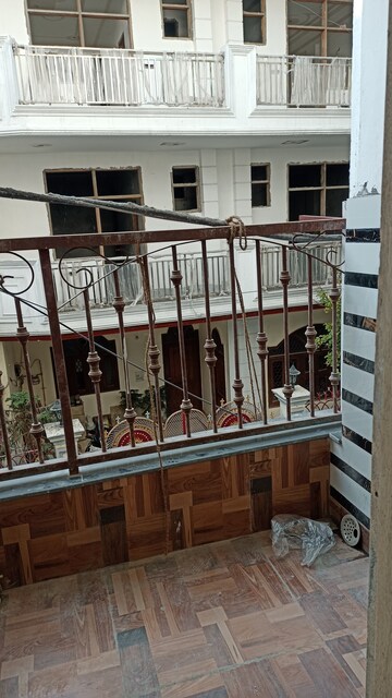 Balcony in 1 BHK Builder Floor at Chattarpur – for Rent
