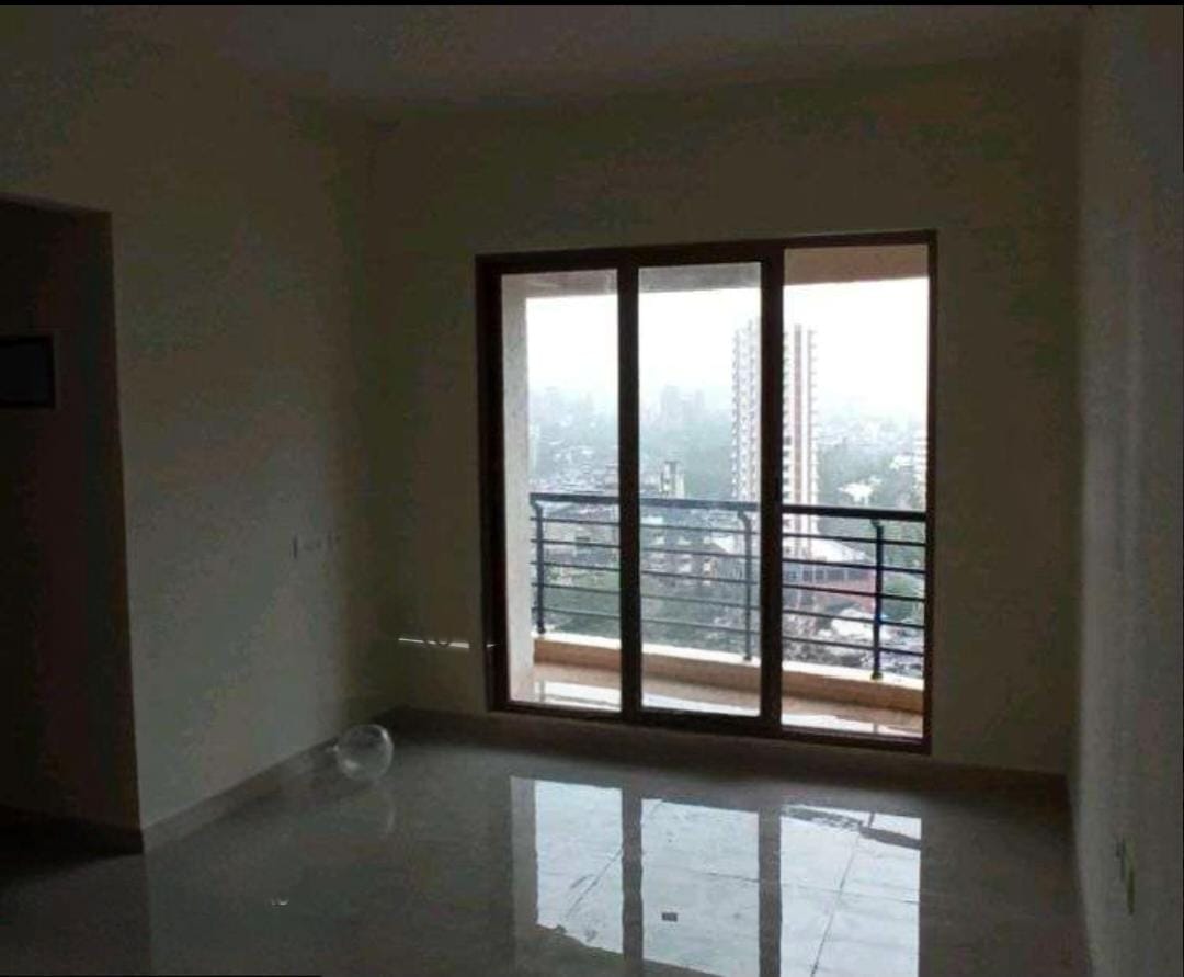 1 BHK Apartment For Rent in MJ Shah Centrio