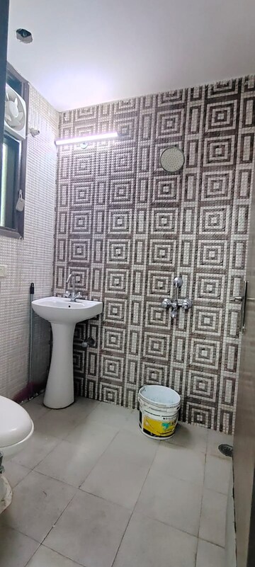 Bathroom in 1 BHK Builder Floor at Chattarpur – for Rent