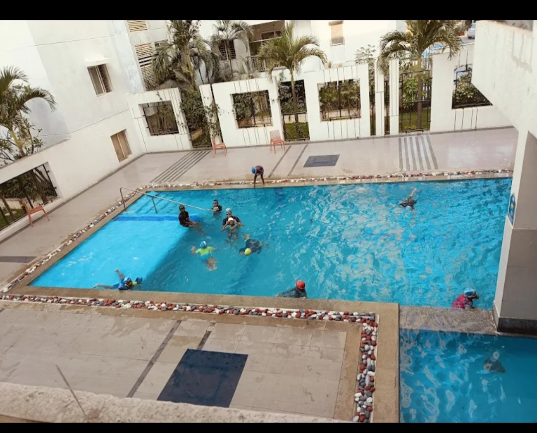 4 BHK + Pooja Room 2695 Sq.Ft. Apartment in Cybercity Rainbow Vistas Rock Gardens