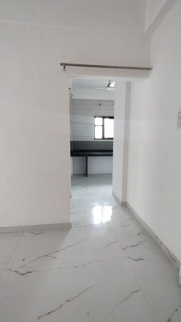 Room in 1 BHK Apartment at Vandana Residency Kharadi, Kharadi – for Rent