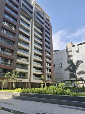 3 BHK Apartment For Sale in Adajan