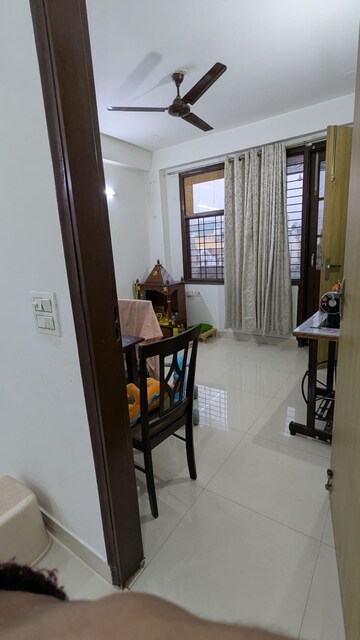 Kitchen in 2 BHK Builder Floor at Sector 51 – for Rent
