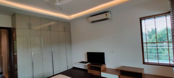 Furnished Amenities in 4 BHK Apartment at Brigade Rhapsody, Palace Road – for Rent