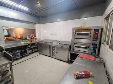 Parking in  Showroom at Anna Nagar – for Rent