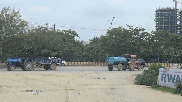 Exterior View, sector 142  50 Sq.Yd. Plot In Sector 142 Noida 9047112