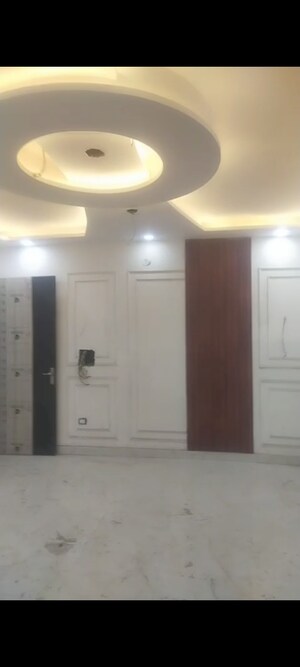 3 BHK Builder Floor For Sale in West Sant Nagar