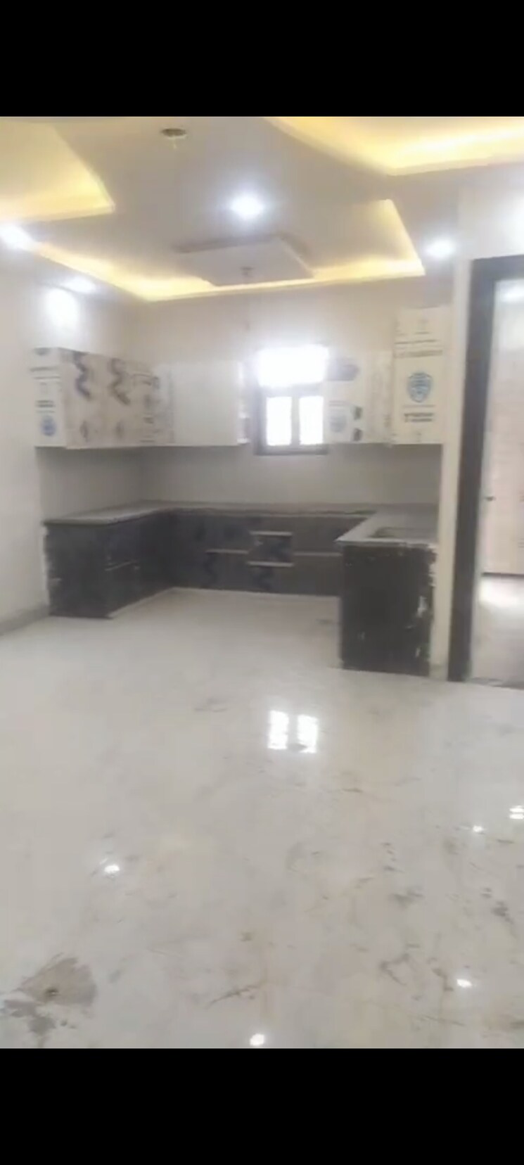 Kitchen, west sant nagar 3 Bedroom 900 Sq.Ft. Builder Floor In West Sant Nagar Delhi 9047128