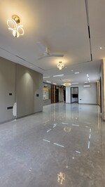 4 BHK + Servant Room 2750 Sq.Ft. Builder Floor in Sushant Lok 3