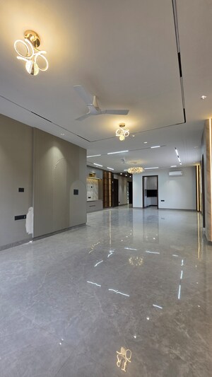 4 BHK Builder Floor For Sale in Sushant Lok 3, Sector 57