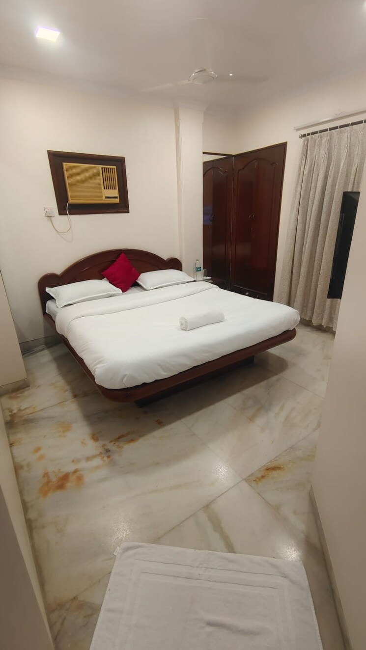 Bedroom, balwant-chs 5 Bedroom 3000 Sq.Ft. Apartment In Govind Nagar Mumbai 9047125