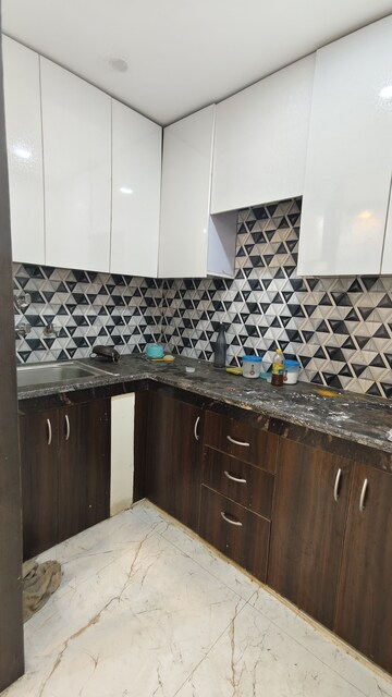 Kitchen in 2 BHK Builder Floor at Govindpuri – for Rent
