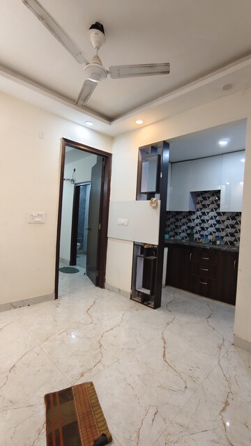 2 BHK Builder Floor For Rent in Govindpuri