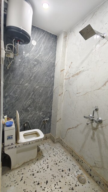 Bathroom in 2 BHK Builder Floor at Govindpuri – for Rent