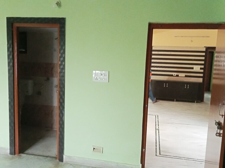 Bathroom, miyapur 3 Bedroom 1250 Sq.Ft. Apartment In Miyapur Hyderabad 9047190